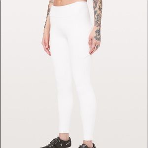 white lululemon speed up leggings